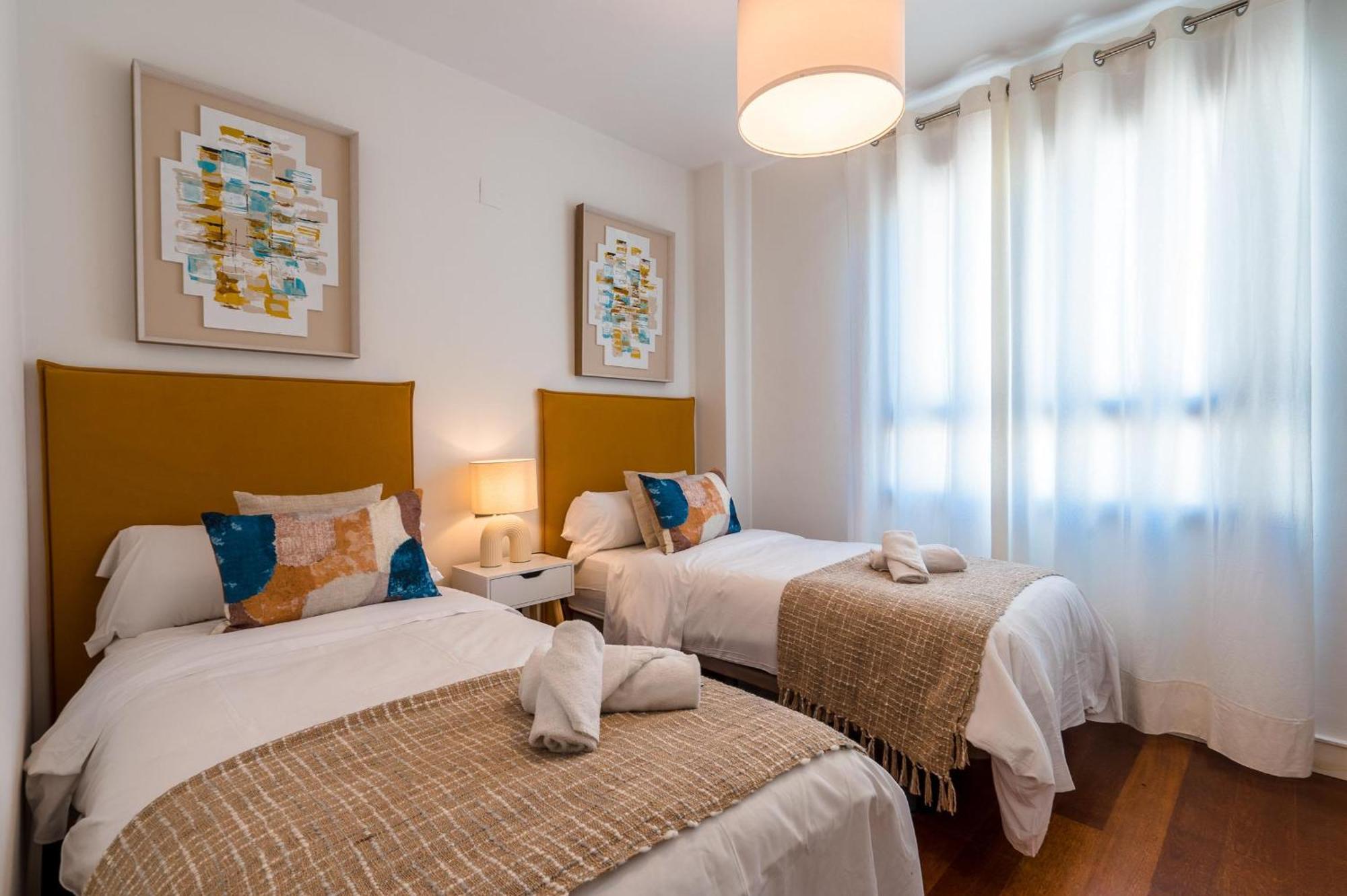 San Bernardo Home Free Parking Sevilla Exterior foto