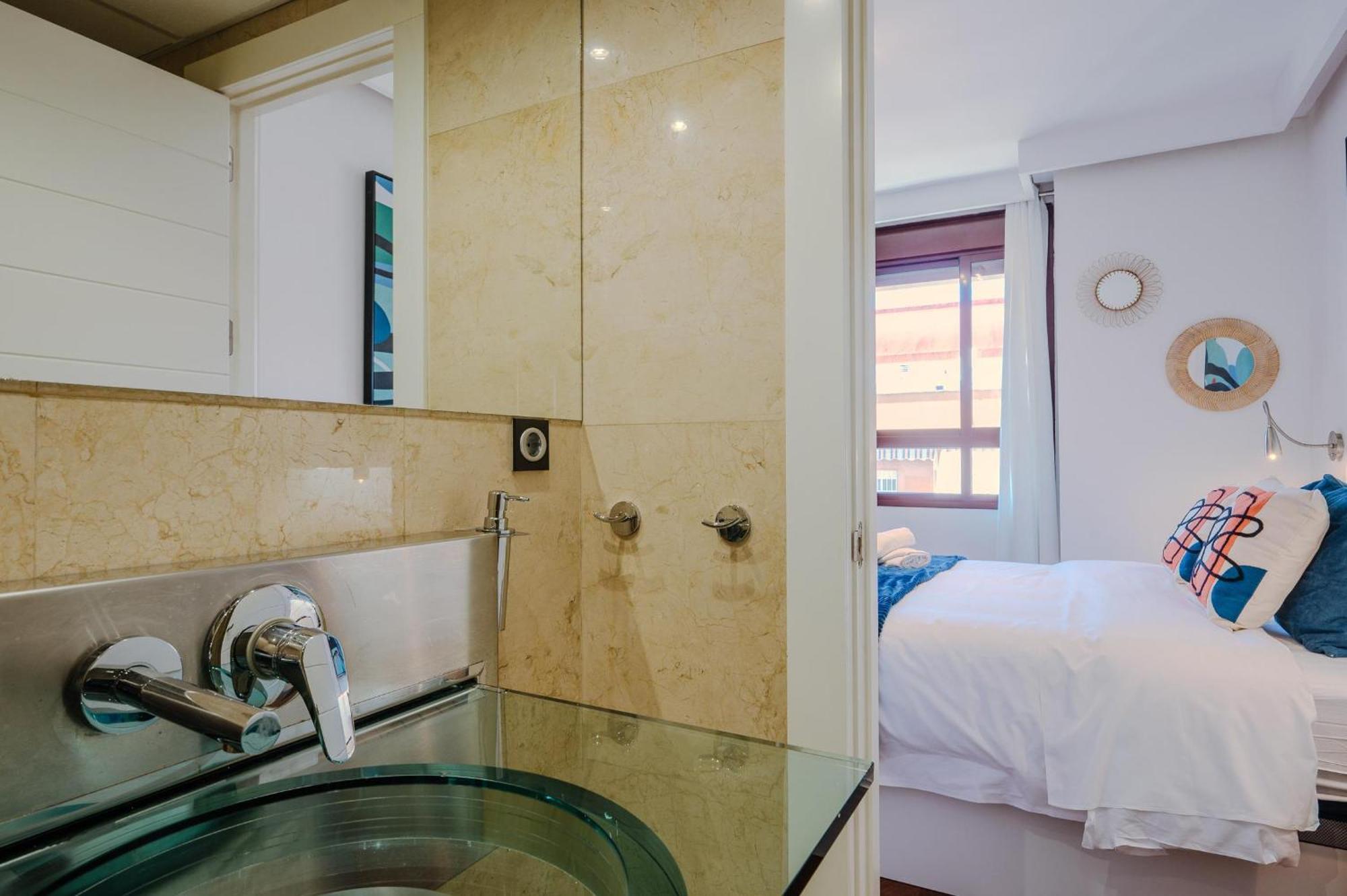 San Bernardo Home Free Parking Sevilla Exterior foto